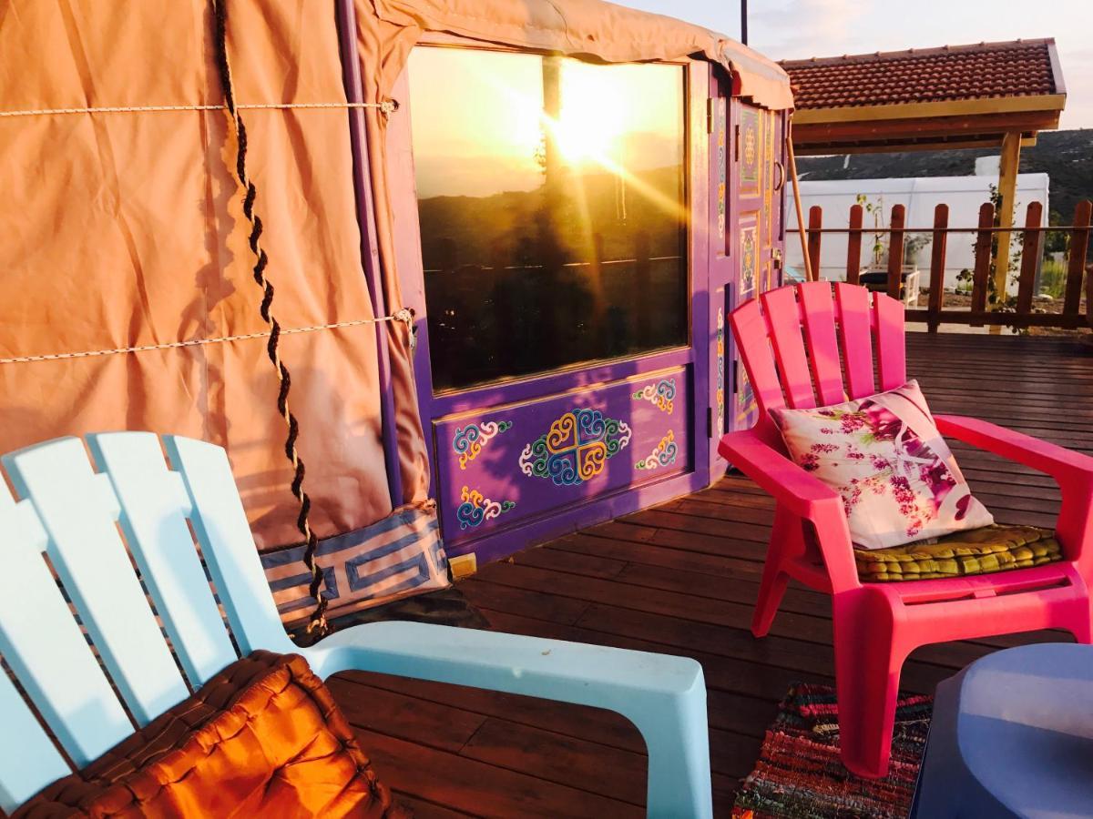 Exclusive Nirvana Yurts Glamping Kato Drys Eksteriør bilde