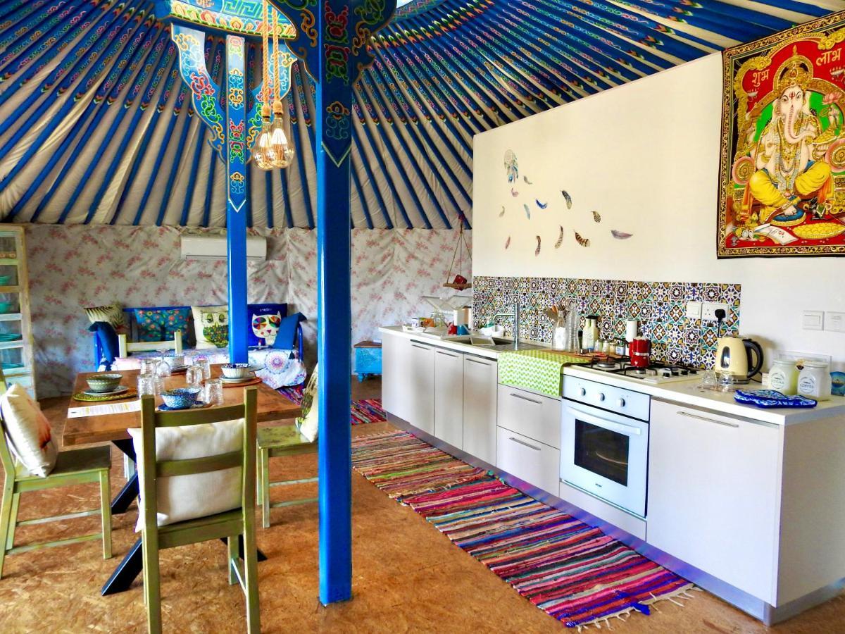 Exclusive Nirvana Yurts Glamping Kato Drys Eksteriør bilde